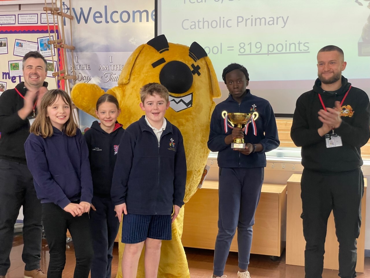 Image of Sumdog staff with Pupils at St Benedicts